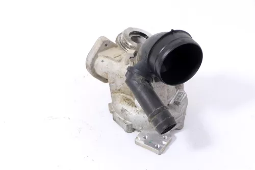 VW Passat Caddy Verdichterseite für Turbolader 04L253019P - KEIN Turbo (148494)