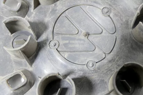 4x VW Crafter 2E Radkappe Radzierkappe Abdeckung Schrauben klein 9064010025 (148499)