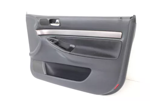 1x Audi A4 B5 Türverkleidung Verkleidung Tür vorne rechts (148610)