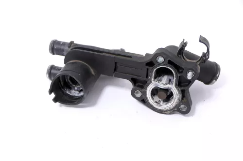 VW Polo Golf Octavia Thermostat Gehäuse Schlauch 03F121026A (148772)