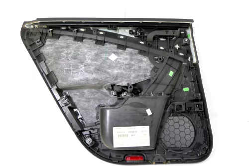 VW Passat 3C Variant Türverkleidung Verkleidung Tür hinten rechts schwarz (148784)