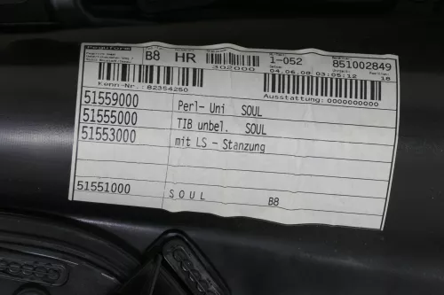 1x A4 8K B8 Türverkleidung Verkleidung Tür hinten rechts schwarz (148792)