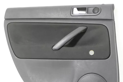 1x Passat 3B 3BG Türverkleidung Verkleidung Tür hinten links schwarz (148797)