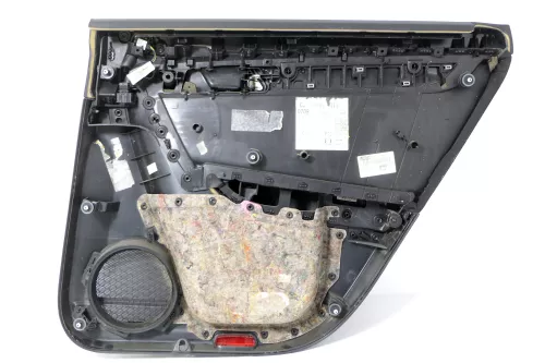 1x Passat 3C B7 Kombi Türverkleidung Verkleidung Tür hinten links schwarz (148813)