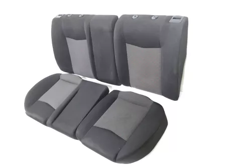 Ibiza 6L Rückbank Rücksitzbank Sitz Kopfstütze Sitzfläche klappbar (149047)
