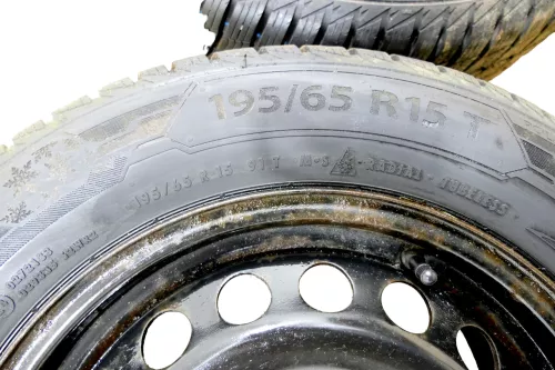 4x VW Golf 6 Plus 5M 195/65 R15 91T Winterreifen M+S Felgen Reifen M&S ca.8mm (149148)