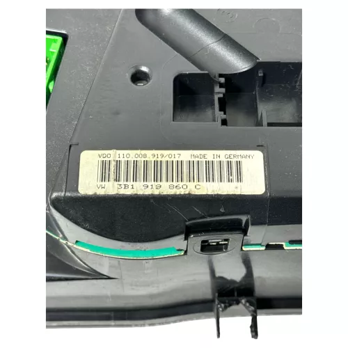 VW Passat 3B Tacho Tachometer Kombiinstrument 351.000km 3B1919860C 1,9 TDI (149178)