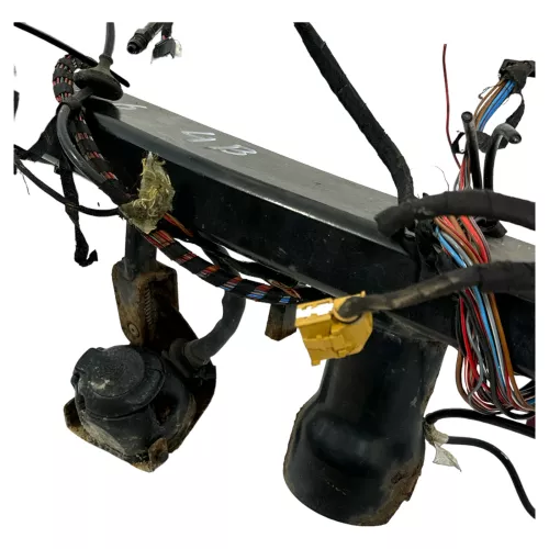 Audi A6 4B Anhängerkupplung Westfalia KEIN HAKEN  OHNE HAKEN 305 174  Quattro (149189)