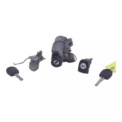 VW Golf 4 Lim Schloßsystem 1x Türschloß 2x Schlüssel Schloß Zündschloß Hecksch O