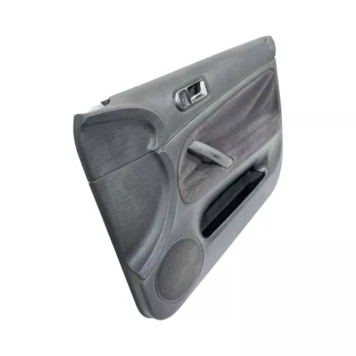 1x Passat 3B Variant Türverkleidung Verkleidung Tür vorne rechts Griff schwarz (149376)