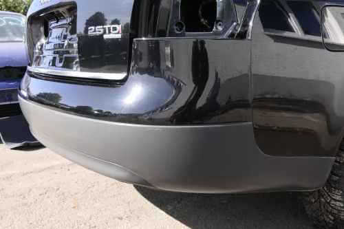 Audi A6 4B Limousine Stoßstange hinten Heckstoßstange Stoßfänger schwarz LY9B (150169)