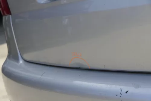 VW Touran 1T Stoßstange hinten Heckstoßstange Stoßfänger silber grau LA7W metl (150300)