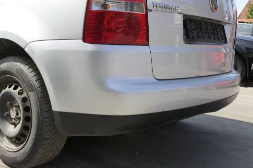 VW Touran 1T Stoßstange hinten Heckstoßstange Stoßfänger silber grau LA7W metl (150300)
