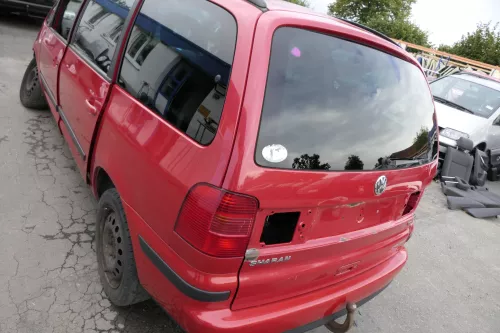 VW Sharan 7M 7M3 Heckklappe Scheibe  Klappe hinten ab Bj.2000 rot LD3W (150396)