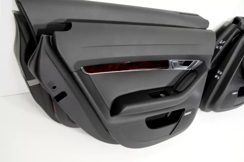 4x Audi A6 4F Türverkleidung Verkleidung Tür vorne hinten Leder S-line (150777)