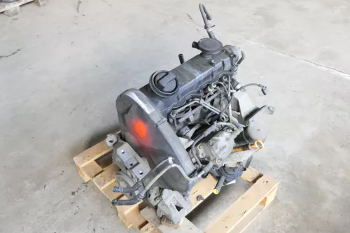 VW Golf 4 Bora A3 Motor AGP AQM SDI 50kw 1,9 TDI 68PS 180.000km mit Pumpe (151130)