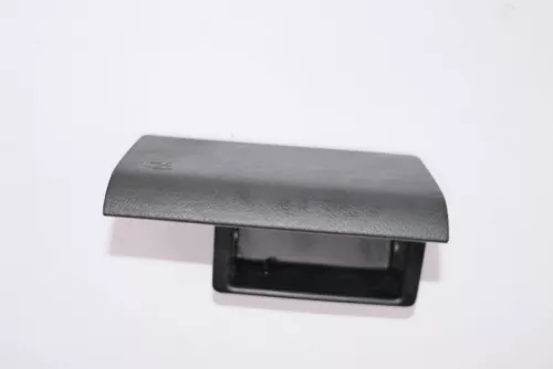 Audi A4 B5 Aschenbecher hinten 8D0857961A Ascher (151218)