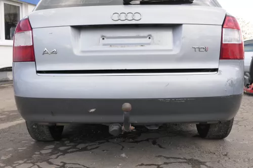 Audi A4 8E B6 Kombi Avant Stoßstange hinten mit Spoiler blau türkis LY7R