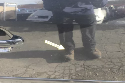 VW Touran 1T 1T3 Tür vorne rechts Beifahrertür schwarz LC9Z bl - ohne Anbauteile (151471)