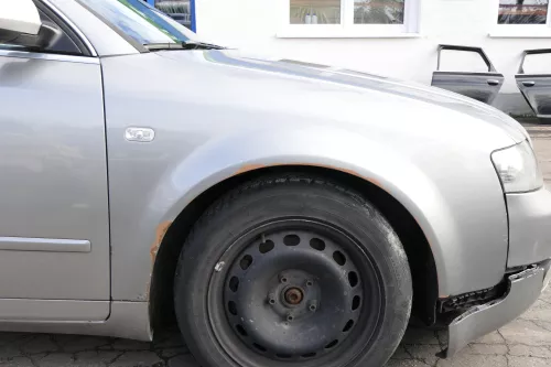 Audi A4 8E B6 Kotflügel vorne rechts grau LY7Q atlasgrau