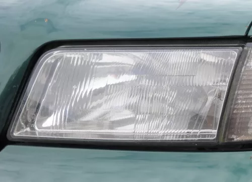 Audi A4 B5 Scheinwerfer vorne links Valeo (keinNebel)