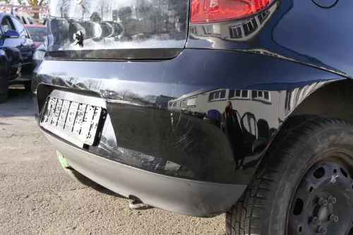 VW Fox 5Z Stoßstange hinten Stoßfänger schwarz L041 uni Heckstoßstange (151742)