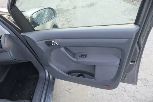 VW Touran 4x Türverkleidung Verkleidung Tür vorne +hinten links anthrazit (151909)