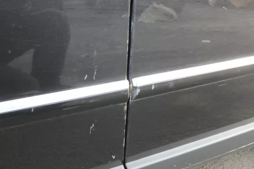 VW Passat 3B 3BG Kombi Variant Tür hinten links schwarz LC9Z blackma mit Scheibe (152014)