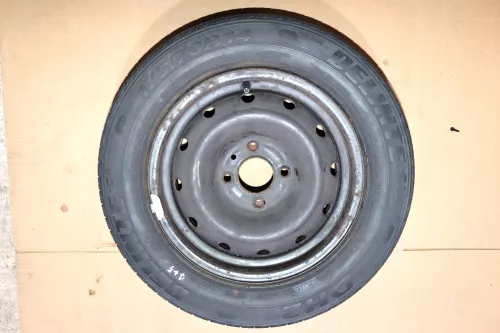 2x 175/70 R14 88T 5,1/2Jx14 CHA ET24 4x108  6045117B 2x DELINTE # 8/6/7/5 Bj1517 (152263)