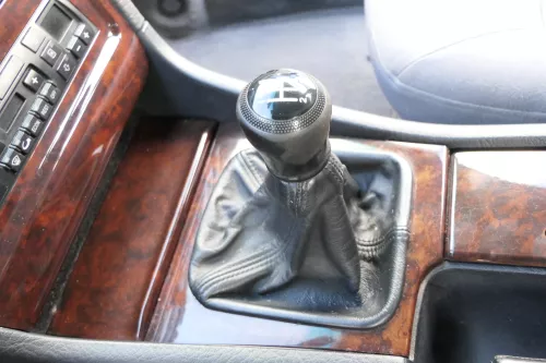 Audi A8 4D Verkleidung Klappe Abdeckung Dekor Holz Optik Mittelkonsole (152328)