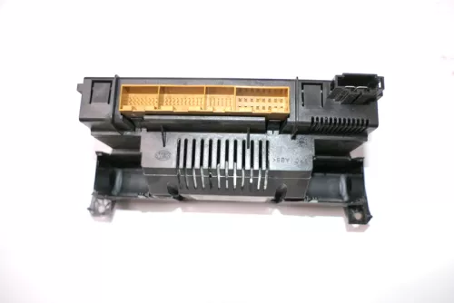 Audi A6 4B C5 Steuergerät Klimaanlage Klimabedienteil 4B0820043AE Climatronic (152419)