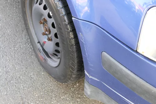 VW Passat 3B Stoßstange vorne Frontstoßstange Stoßfänger blau LR5V Grill (152525)