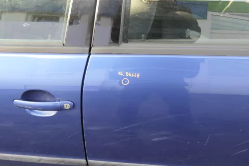 VW Passat 3B 3BG Kombi Variant Tür hinten links blau LR5V + Scheibe (152532)