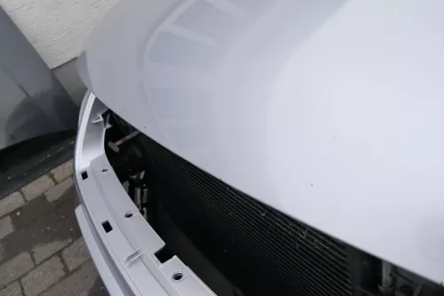 VW Passat 3BG Motorhaube Klappe vorne vorn Haube silber LA7W reflexsilber 152585 (152585)