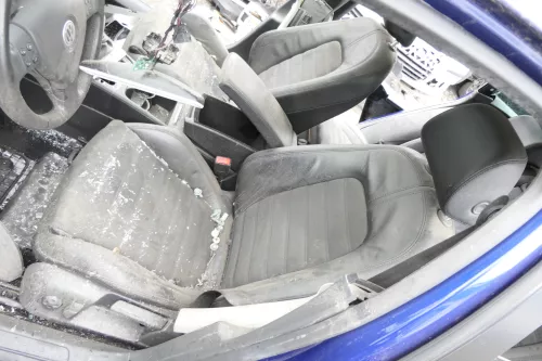 VW Passat 3C Sitz Fahrersitz vorne RECHZTS schwarz Sitzheizung elektrisch  Q218