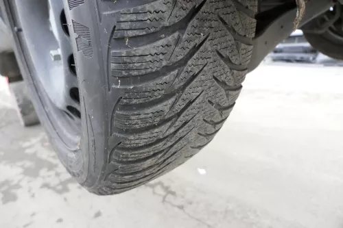 VW Passat 3C CC Golf Reifen Winterrreifen M&S 205/55 R16 91H Felgen 4-6mm (152709)