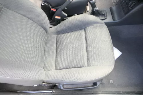 VW Polo 6N2 Seat Ibiza 6K Sitz vorne rechts Beifahrersitz 2/3-Türer AIrbag (152765)