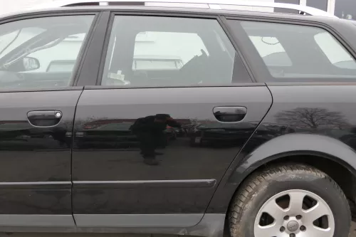 Audi A4 B6 8E Türblatt Tür hinten links schwarz LY9B bril Kombi Avant mit Rahmen