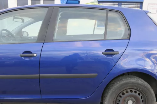 VW Golf 5 V 1K Tür mit Türrahmen hinten links 4/5-Türer blau laserblue LC5J