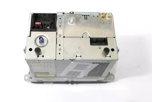 VW Passat 3C Golf Navi Navigationssystem 1K0035198B RNS MFD DVD DEFEKT (154514)