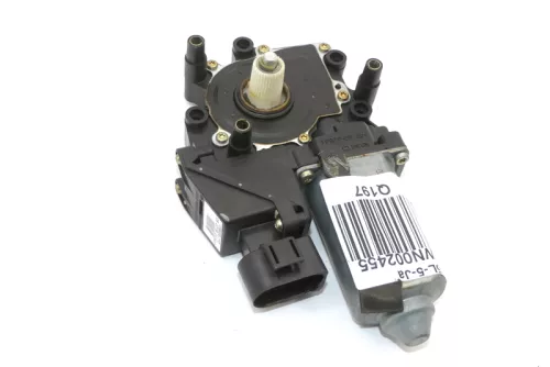 Audi A8 4D ektrischer Fensterheber Motor vorne rechts 4D0959802G (154861)