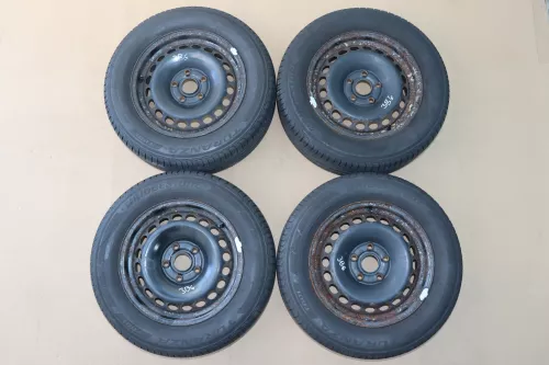 Audi A4 B5 A6 4B Passat 3B 3BG Felgen Reifen Sommerreifen 195/65 R15 91V 3-5mm