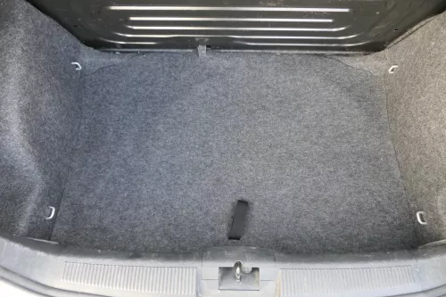 Skoda Fabia 6Y2 Limousine Verkleidung Teppich Kofferraum Kofferraumteppich