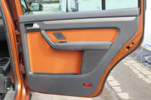 VW Touran 4x Türverkleidung Verkleidung Tür vorne +hinten links orange Cross (155388)