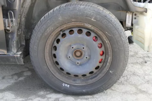 4x VW Golf 6 Plus 5M 195/65 R15 91T Winterreifen M+S Felgen Reifen M&S 4-6mm (155522)