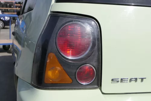Seat Arosa 6H Rücklicht Rückleuchte Heckleuchte Hecklicht hinten links 6H094511E