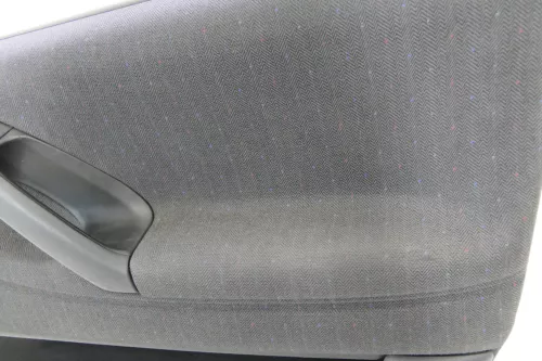 VW Passat 3A Variant Türverkleidung Verkleidung Tür vorne rechts schwarz (155661)