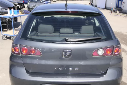 Seat Ibiza 6L Heckklappe Klappe hinten Kofferraumklappe grau LS7Z ohneBremsleuch