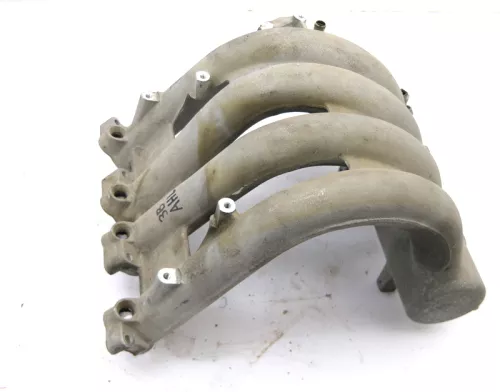 Passat 3B Audi A4 B5 Ansaugbrücke Ansaugkrümmer 050133206d AHL 101PS 1,6 74kw (155783)