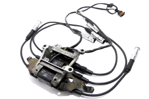 Audi A6 4A A8 4D 2,8 2,6 Benziner Zündspule 078905101A ABC AEJ + Kabel (155786)